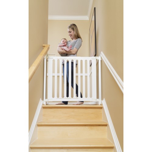 Qdos Spectrum Pressure Mounted Safety Gate White Wood Gate